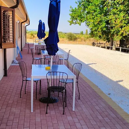 Gospodarstwo agroturystyczne Agriturismoteo Bernalda